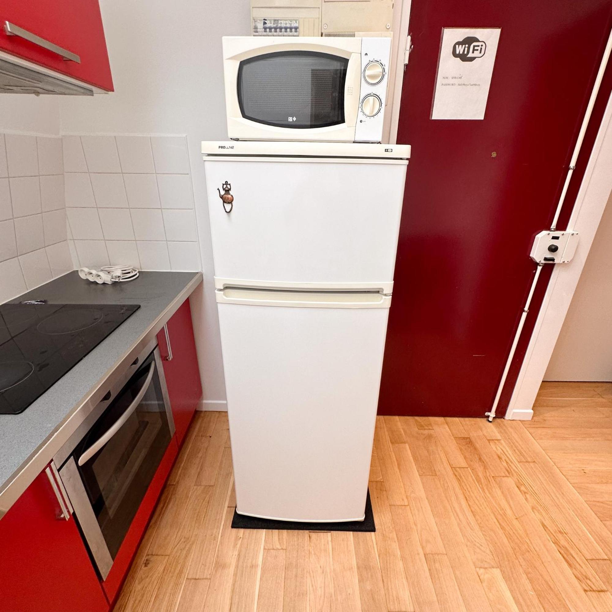 Carnot Apartment *
